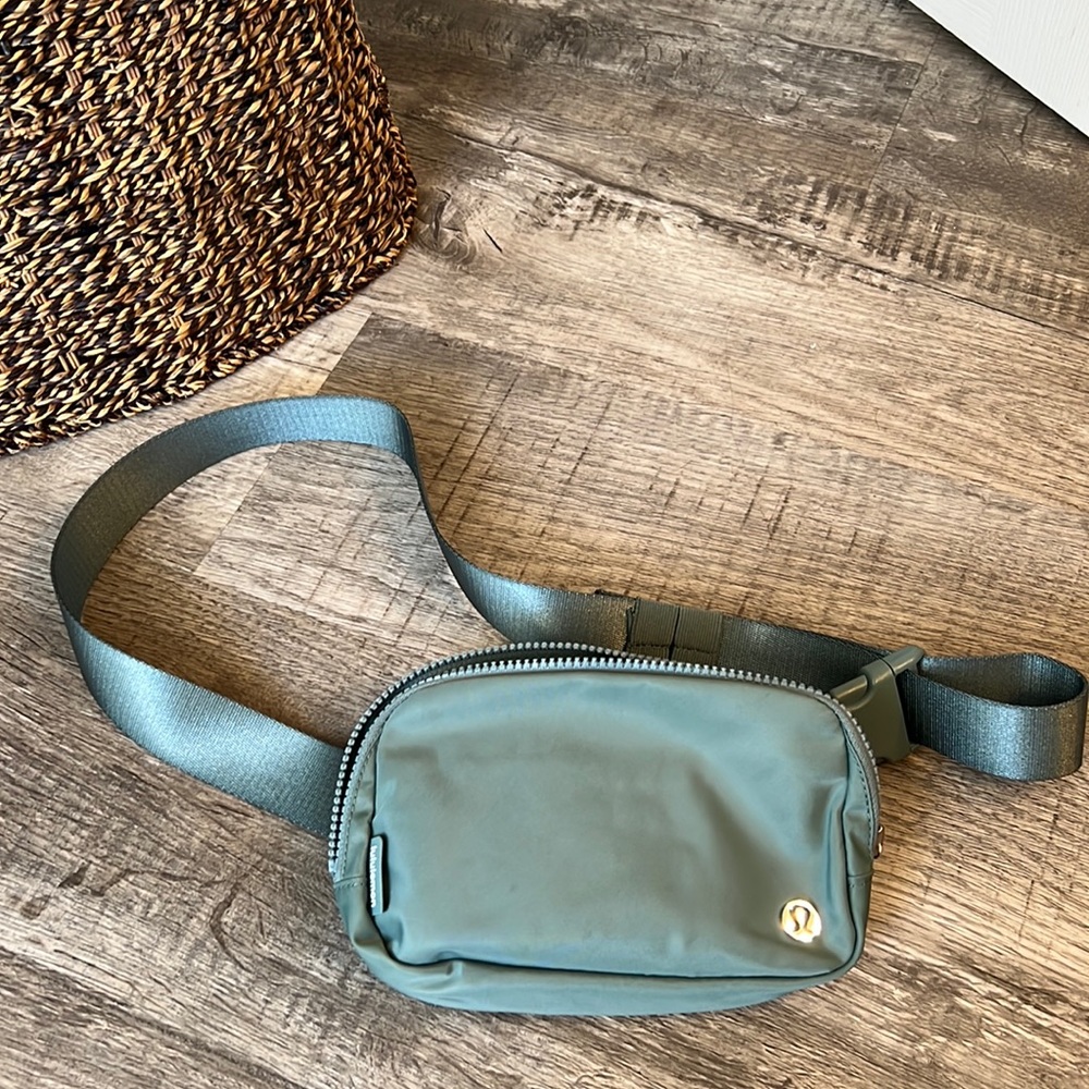 Lululemon Belt Bag